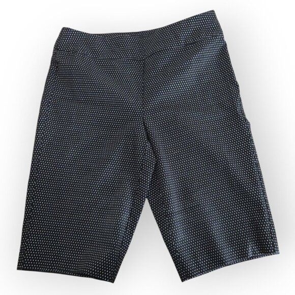 Chico's Black White Polka Dot "So Slimming" Pull On Shorts 0/4 - Picture 1 of 6